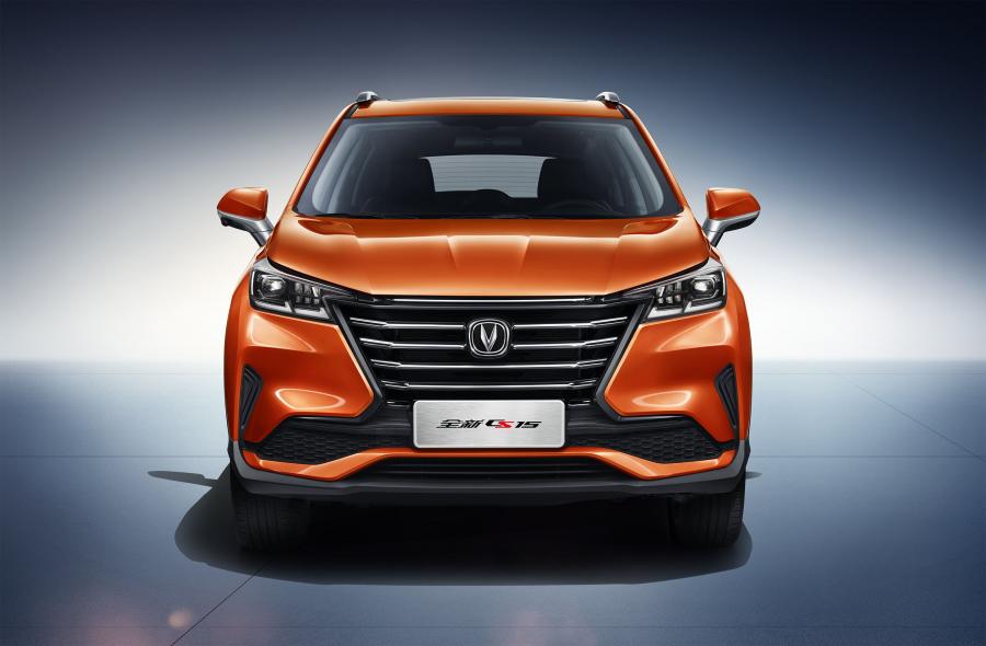  ChangAn CS15 2019 года  (фото 5 из 19)